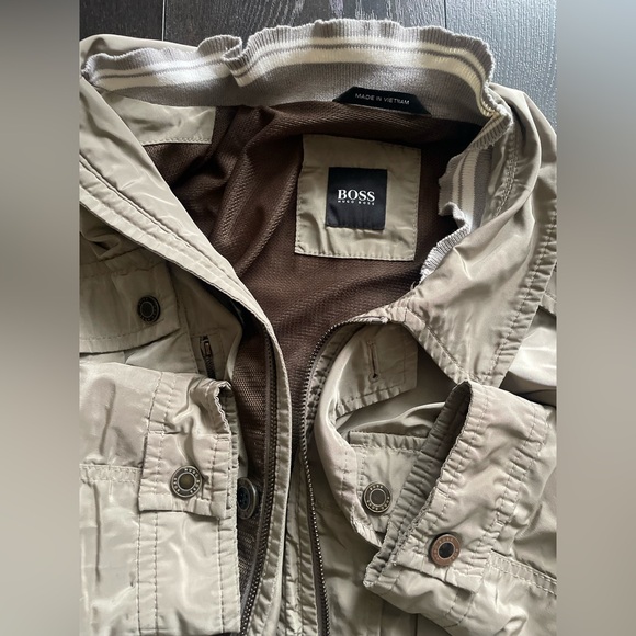 Hugo Boss nylon field jacket - Size 42R - Picture 7 of 7